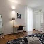 Cv5 - Center - Wide Modern Walking Distance To The Station To Cinque Terre And 5 Mins Walk To The Center - Big Terrace On The Roofs La Spezia