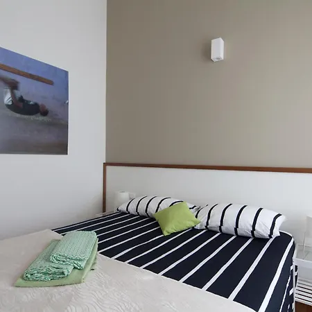 Cv5 - Center - Wide Modern Walking Distance To The Station To Cinque Terre And 5 Mins Walk To The Center - Big Terrace On The Roofs לה ספציה