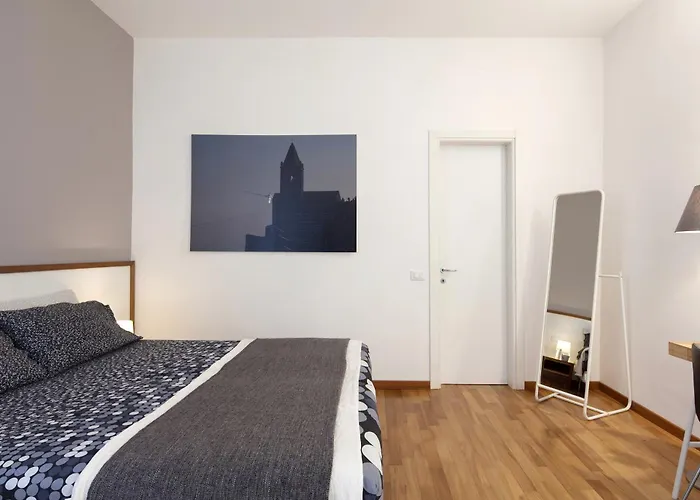 Cv5 - Center - Wide Modern Walking Distance To The Station To Cinque Terre And 5 Mins Walk To The Center - Big Terrace On The Roofs شقة *