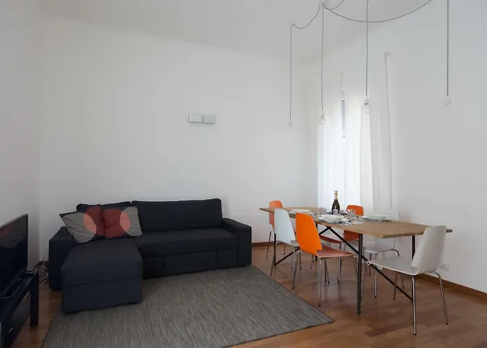 شقة Cv5 - Center - Wide Modern Walking Distance To The Station To Cinque Terre And 5 Mins Walk To The Center - Big Terrace On The Roofs *