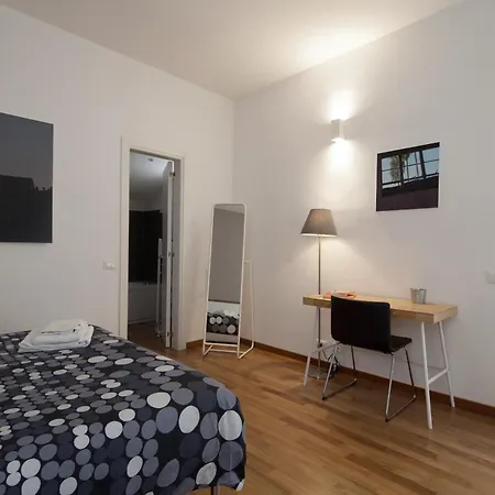 Appartement Cv5 - Center - Wide Modern Walking Distance To The Station To Cinque Terre - Big Terrace On The Roofs La Spezia