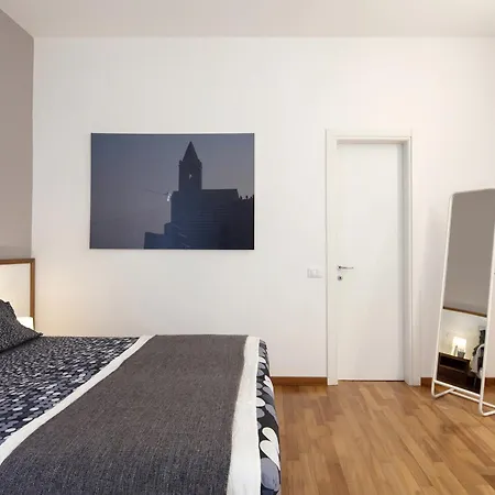 Cv5 - Center - Wide Modern Walking Distance To The Station To Cinque Terre - Big Terrace On The Roofs Appartement *