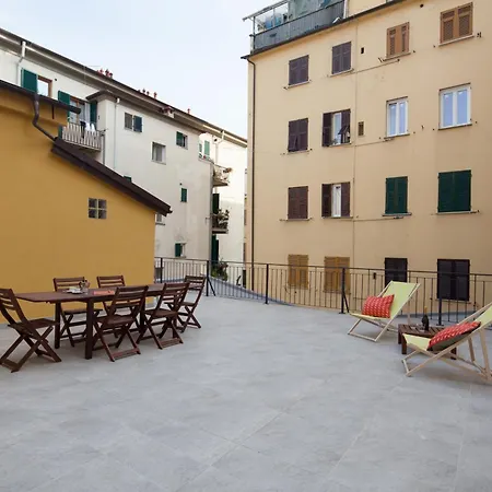 Cv5 - Center - Wide Modern Walking Distance To The Station To Cinque Terre - Big Terrace On The Roofs *