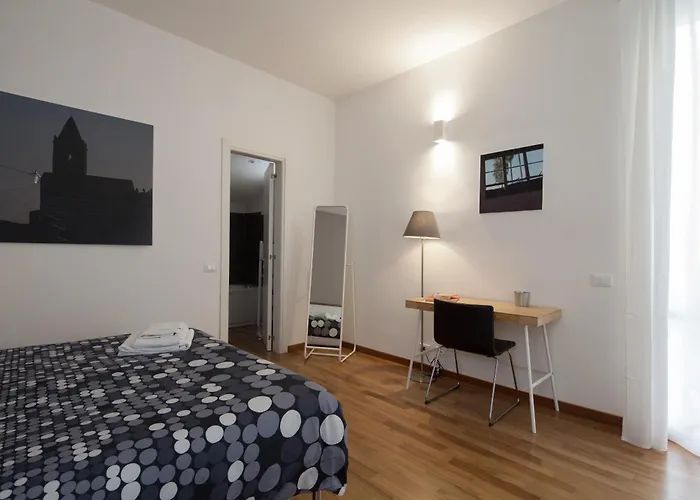 Διαμέρισμα Cv5 - Center - Wide Modern Walking Distance To The Station To Cinque Terre And 5 Mins Walk To The Center - Big Terrace On The Roofs Λα Σπέτσια